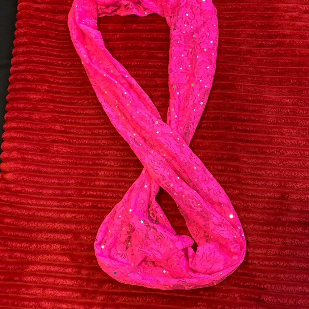 Girls Scarf 🧣 - Picture 4 of 4